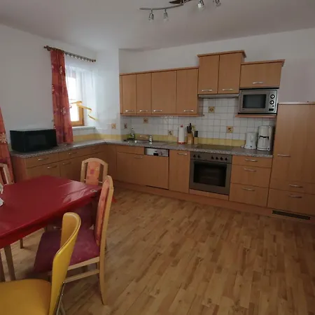 Ferienwohnung Fischbacher Apartment